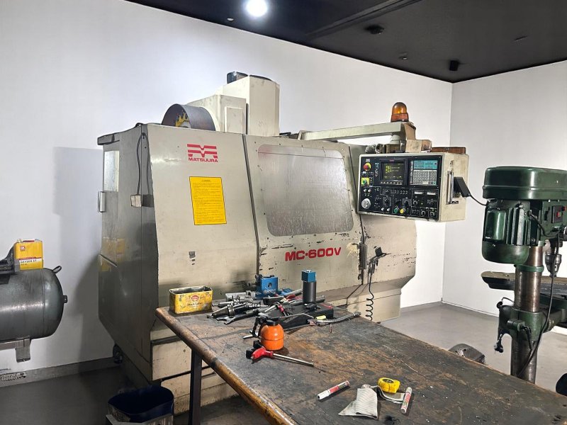 MATSUURA MC600V - DİK İŞLEME